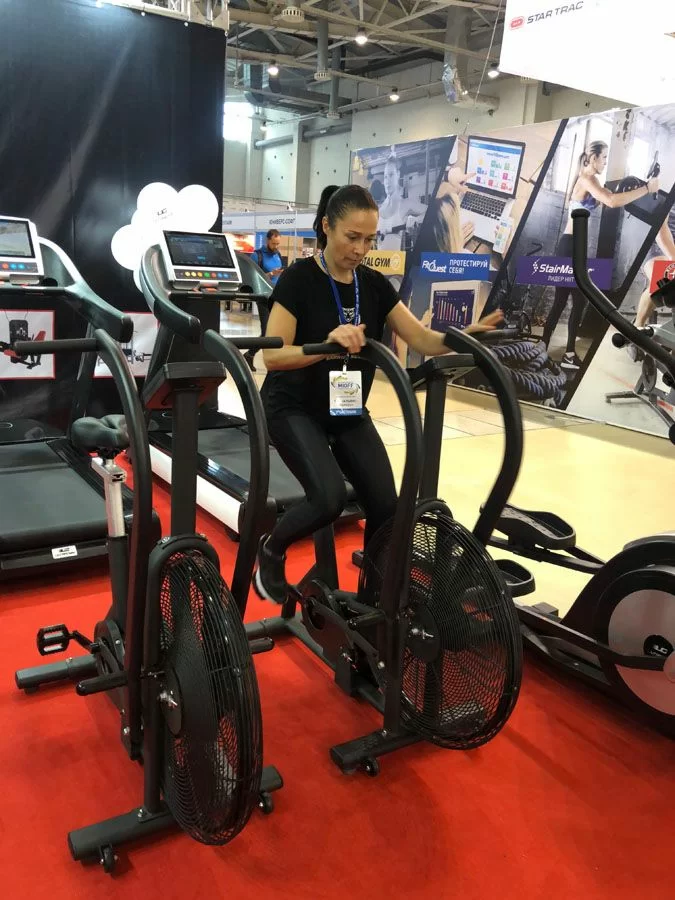  Велотренажер аэро UltraGym Air bike UG-AB002 по низким ценам в Томске и Северске