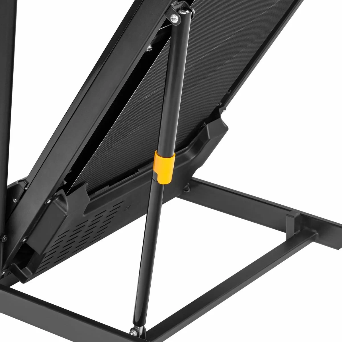  Беговая дорожка Titanium One T45 C по низким ценам в Томске и Северске