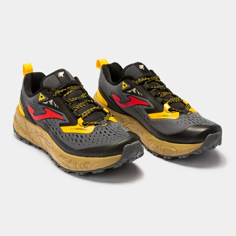 Кроссовки Joma Sima TKSIMS2122 Кроссовки Joma Sima TKSIMS2122 по низким ценам в Томске и Северске