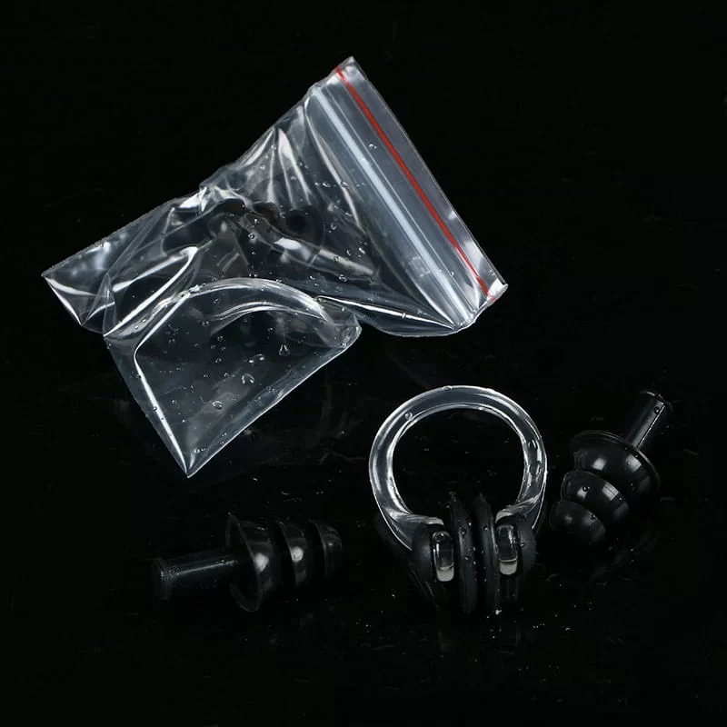 Фото Набор для плавания E36868-6 zip-lock беруши и зажим для носа черный 10020492 со склада магазина СпортСЕ