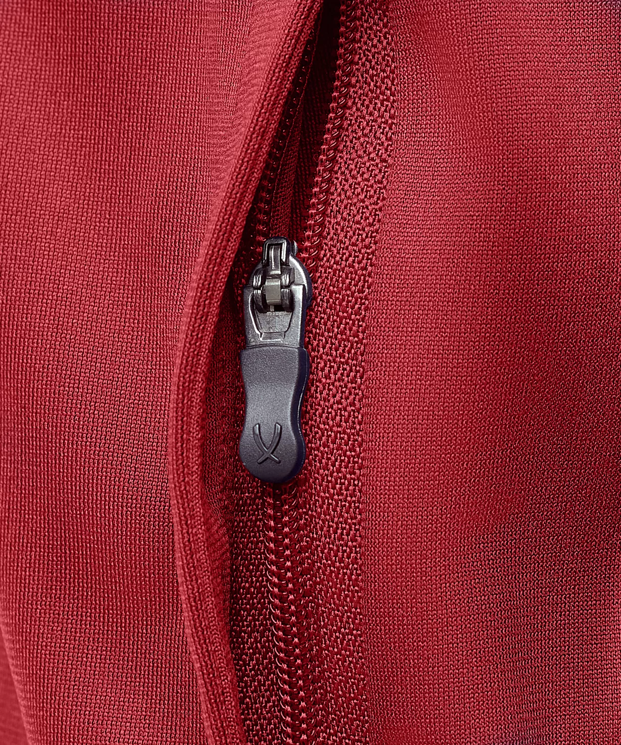 Фото Олимпийка DIVISION PerFormDRY Pre-match Knit Jacket, красный со склада магазина СпортСЕ