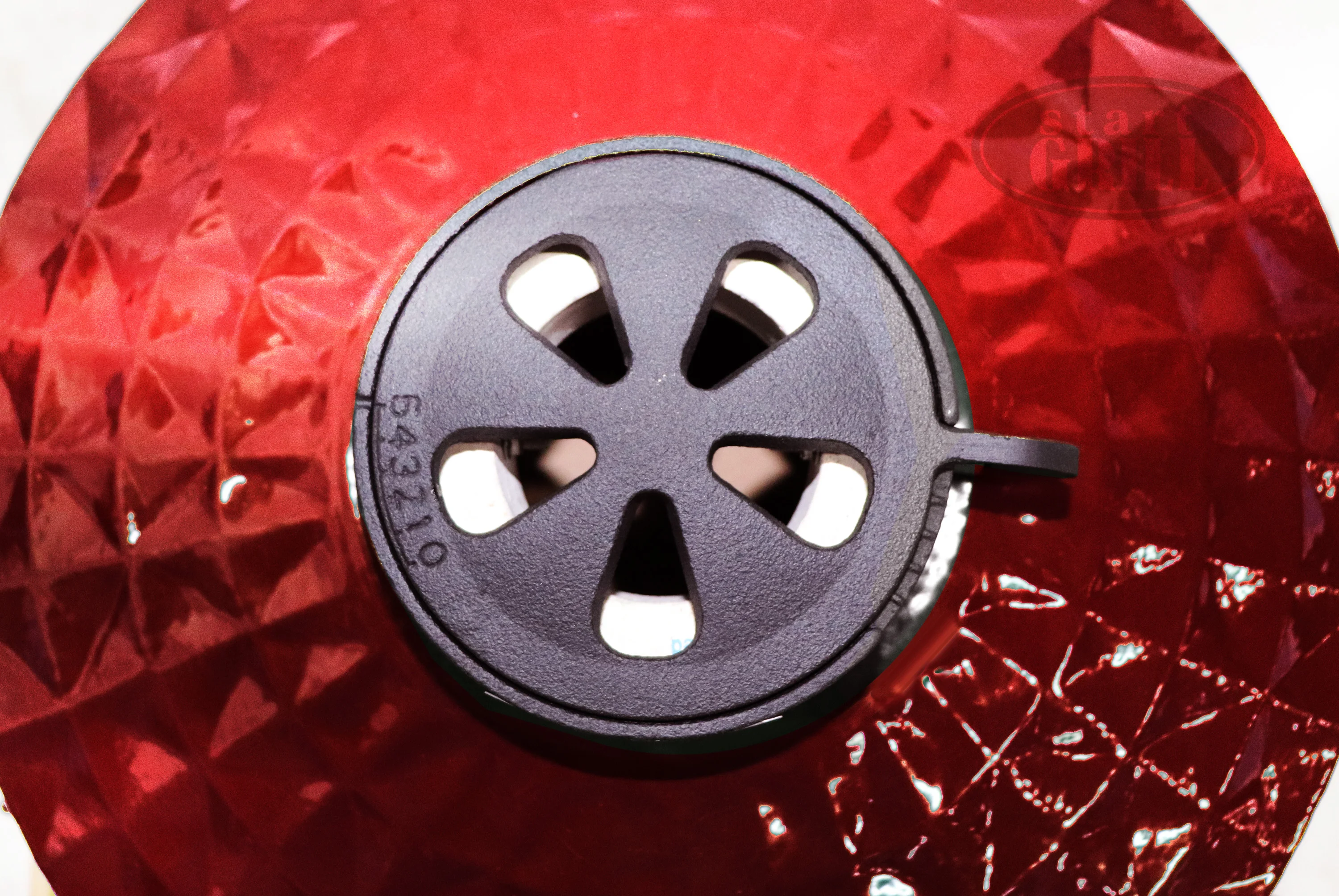  Керамический гриль-барбекю 24 дюйма (красный) (61 см) по низким ценам в Томске и Северске