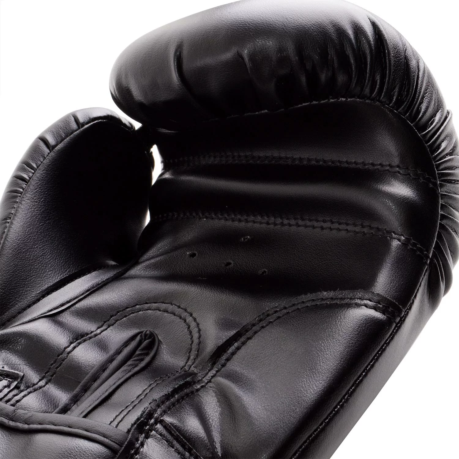 Фото Перчатки боксерские Uppercot UBG-01 DX черный со склада магазина СпортСЕ