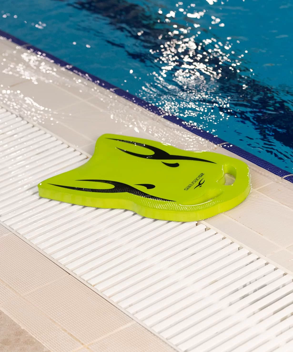  Доска для плавания 25Degrees Advance Lime 25D21004 по низким ценам в Томске и Северске