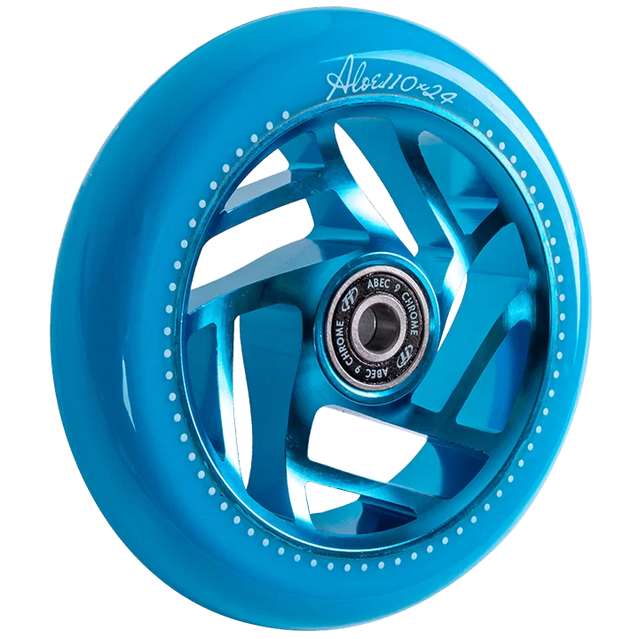 Фото Колесо для самоката TechTeam X-Treme 110*24 мм Aloe blue со склада магазина СпортСЕ