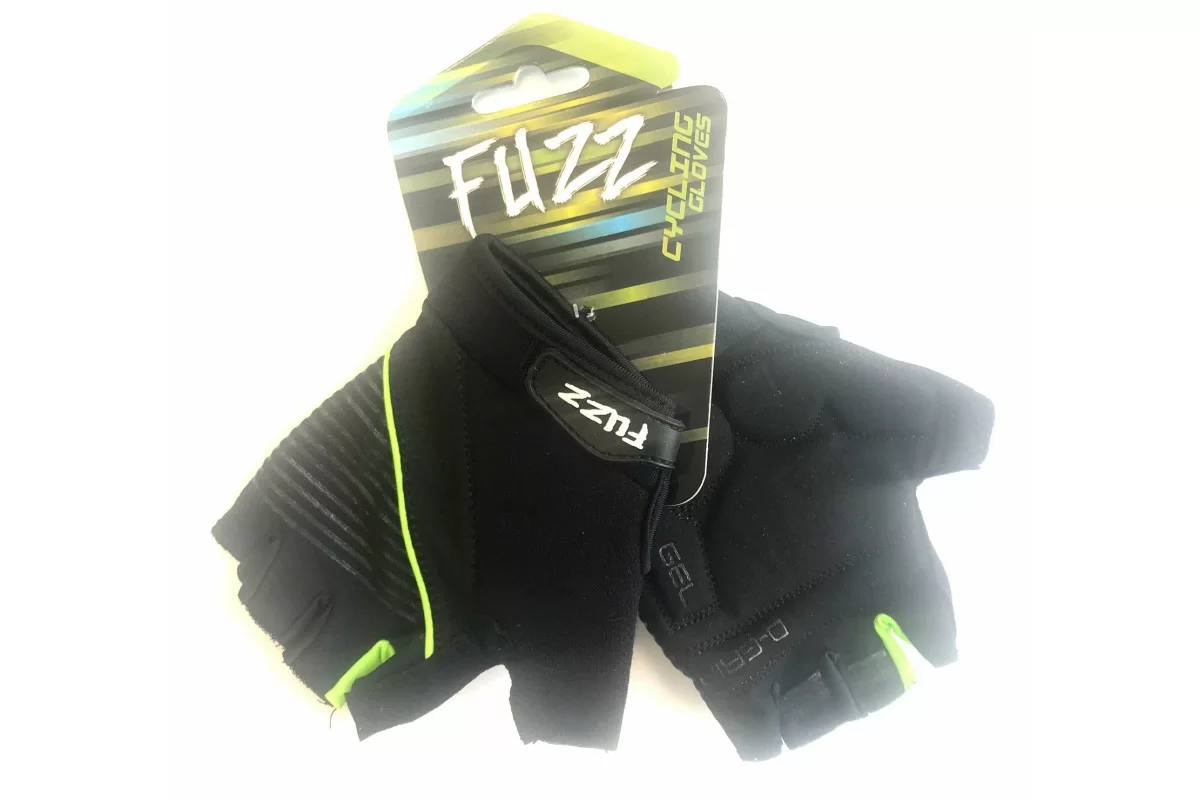Фото Перчатки Fuzz лайкра Gel Comfort D-Grip Gel р.M черно-зеленые 08-202353 со склада магазина СпортСЕ