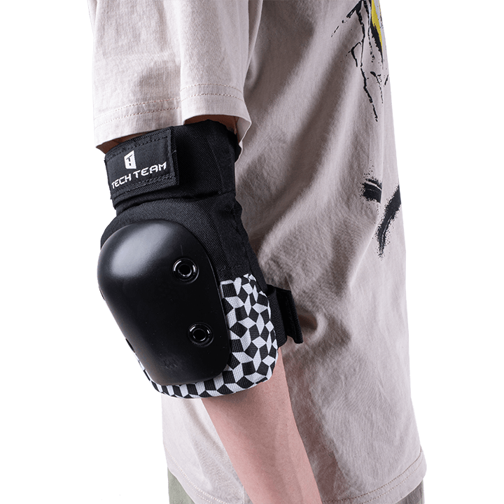 Защита ролик. Armor Basik M2 White 179567 Защита ролик. Armor Basik M2 White 179567 по низким ценам в Томске и Северске