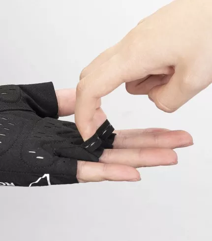  Перчатки Rockbros с гелем, короткие пальцы, черные по низким ценам в Томске и Северске