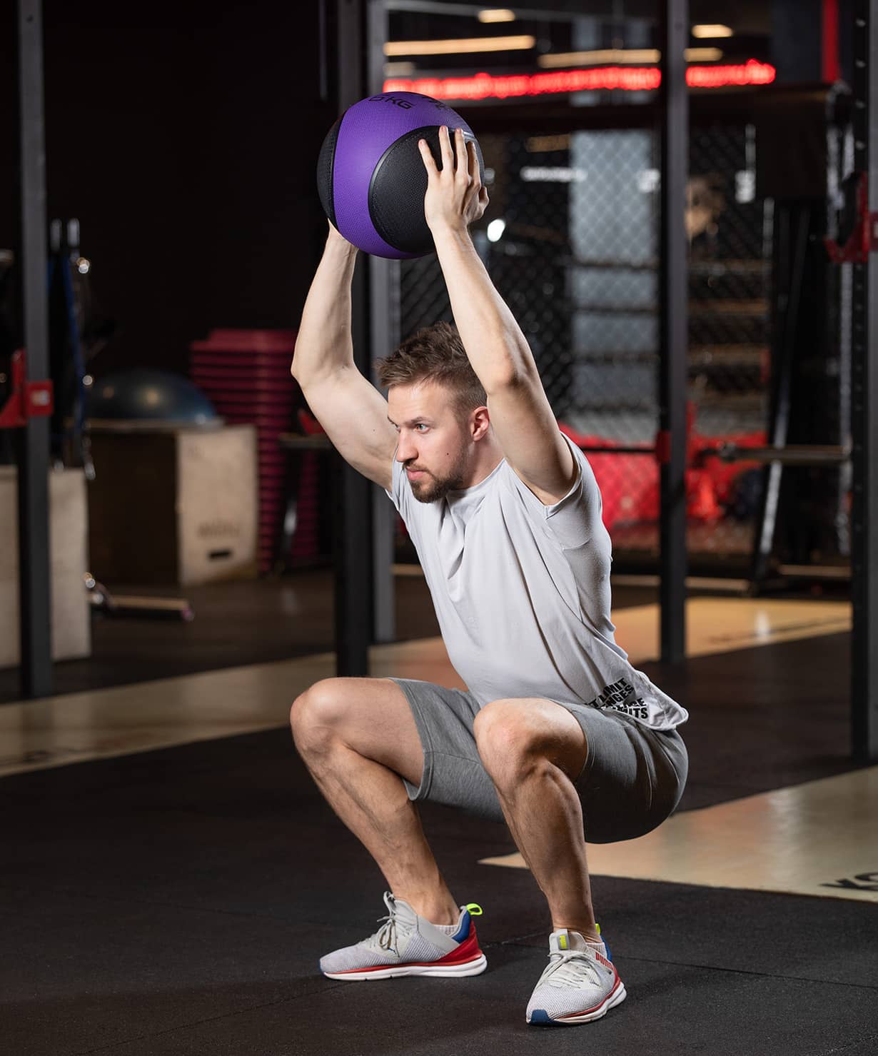 Медбол 6 кг StarFit GB-702 высокой плотности фиолетовый УТ-00018939 Медбол 6 кг StarFit GB-702 высокой плотности фиолетовый УТ-00018939 по низким ценам в Томске и Северске