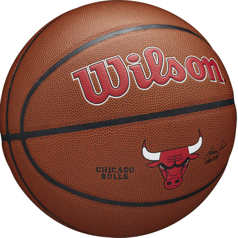 Мяч баскетбольный Wilson NBA Chicago Bulls №7 оранжевый WTB3100XBCHI Фото Мяч баскетбольный Wilson NBA Chicago Bulls №7 оранжевый WTB3100XBCHI со склада магазина СпортСЕ