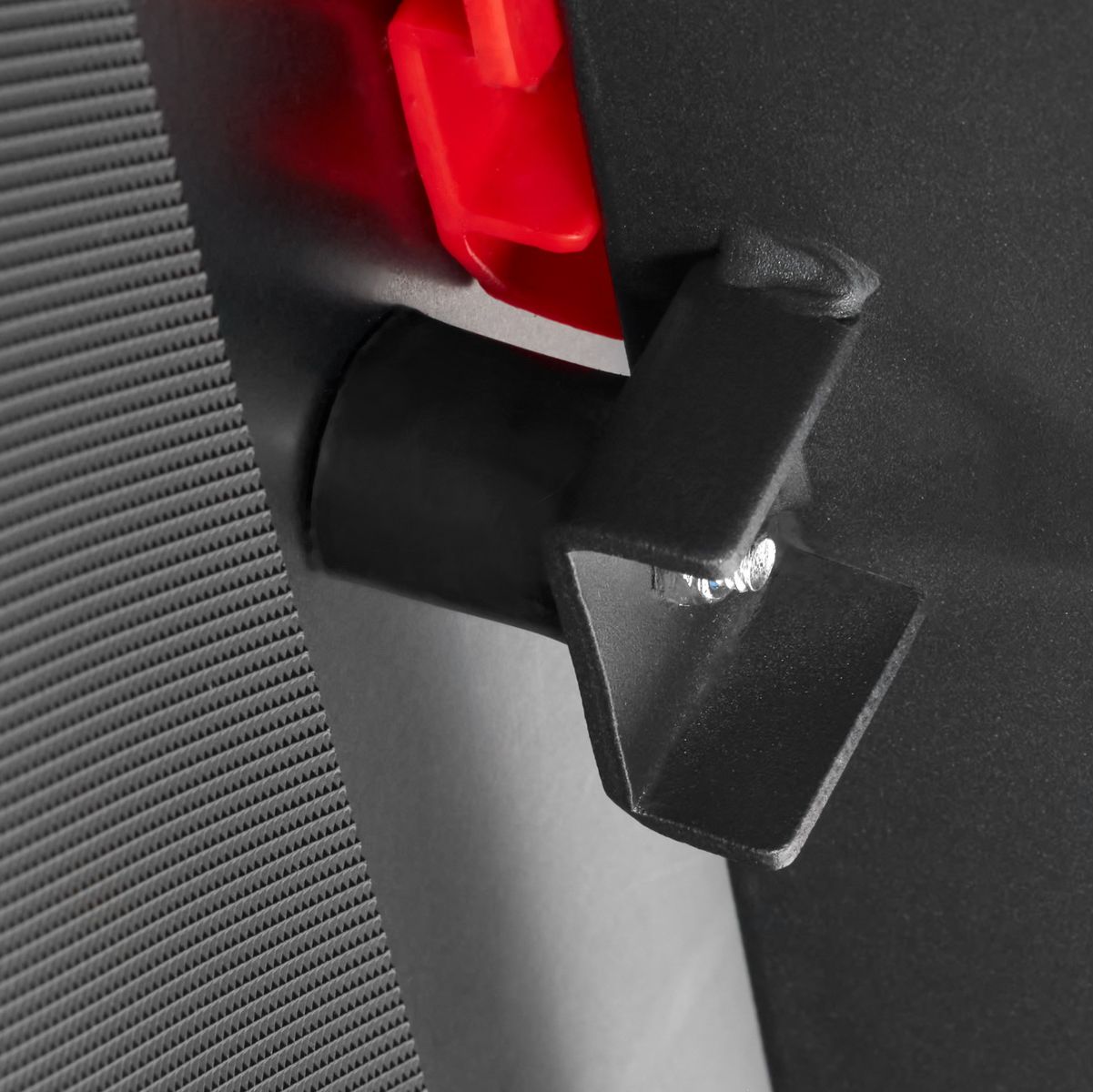  Беговая дорожка Titanium Masters Slimtech S260 по низким ценам в Томске и Северске